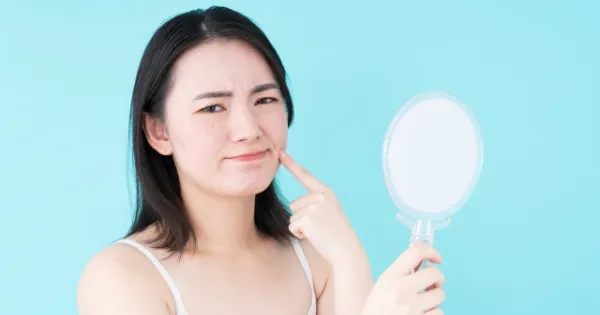 お肌の悩みSOS！　夜勤や不規則勤務で肌がボロボロなのは看護師の宿命？