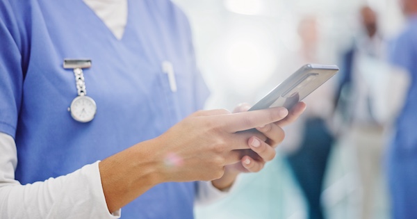 訪問看護の“オンコール嫌い”層を惹きつける求人設計：応募が殺到する仕組みと伝え方のすべて【医療機関向け】