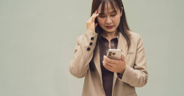 面接辞退の背景にあるもの—連絡手段と時間帯のすれ違いが原因かも？