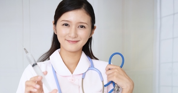 刺入部位が変わった？看護師が覚えておきたい筋肉注射の最新の手技