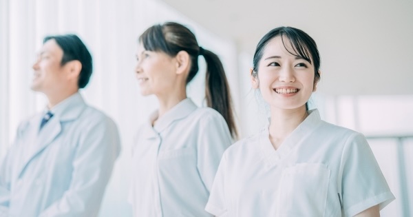 ブランク看護師の転職初日！挨拶の例文と好印象にする5つのポイント